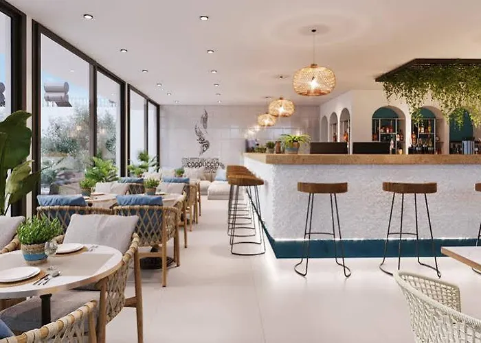 Апарт-отель Queen Residences & 4*