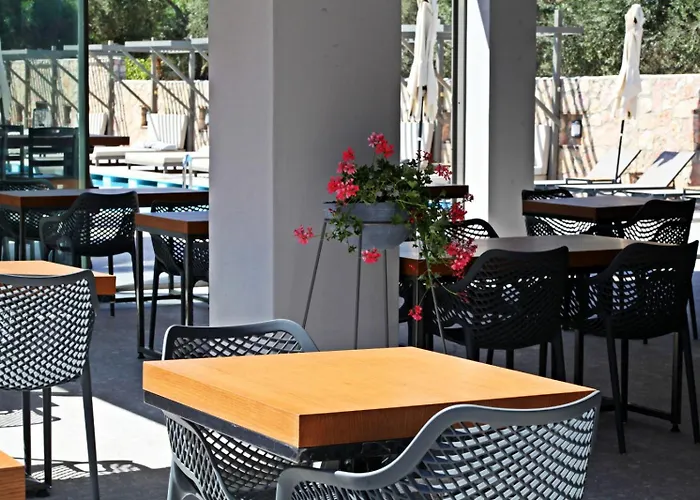 Апарт-отель Queen Residences &