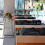 Queen Residences &