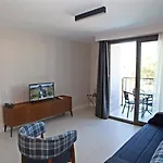 Queen Residences & Apart Otel
