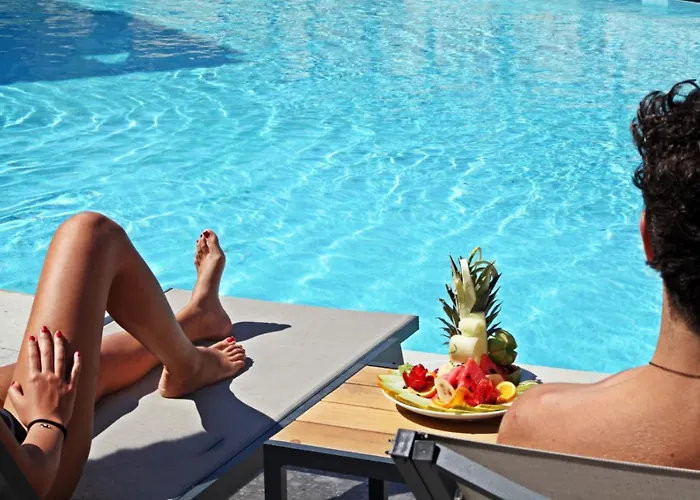 Queen Residences & Apartmanhotel