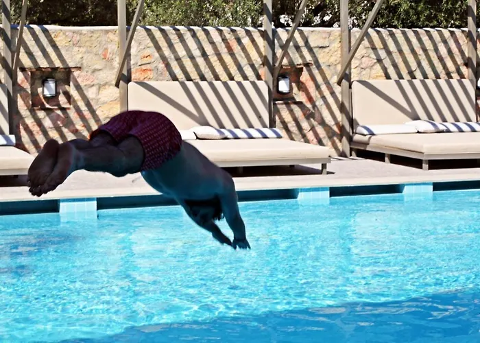 Queen Residences & Apartmanhotel