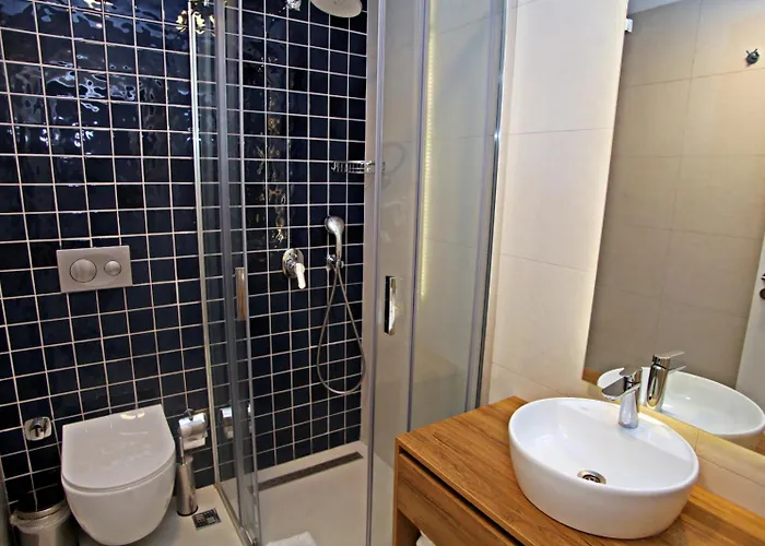 Lägenhetshotell Queen Residences & 4*