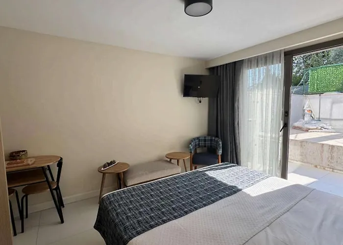 Queen Residences & Lägenhetshotell 4*